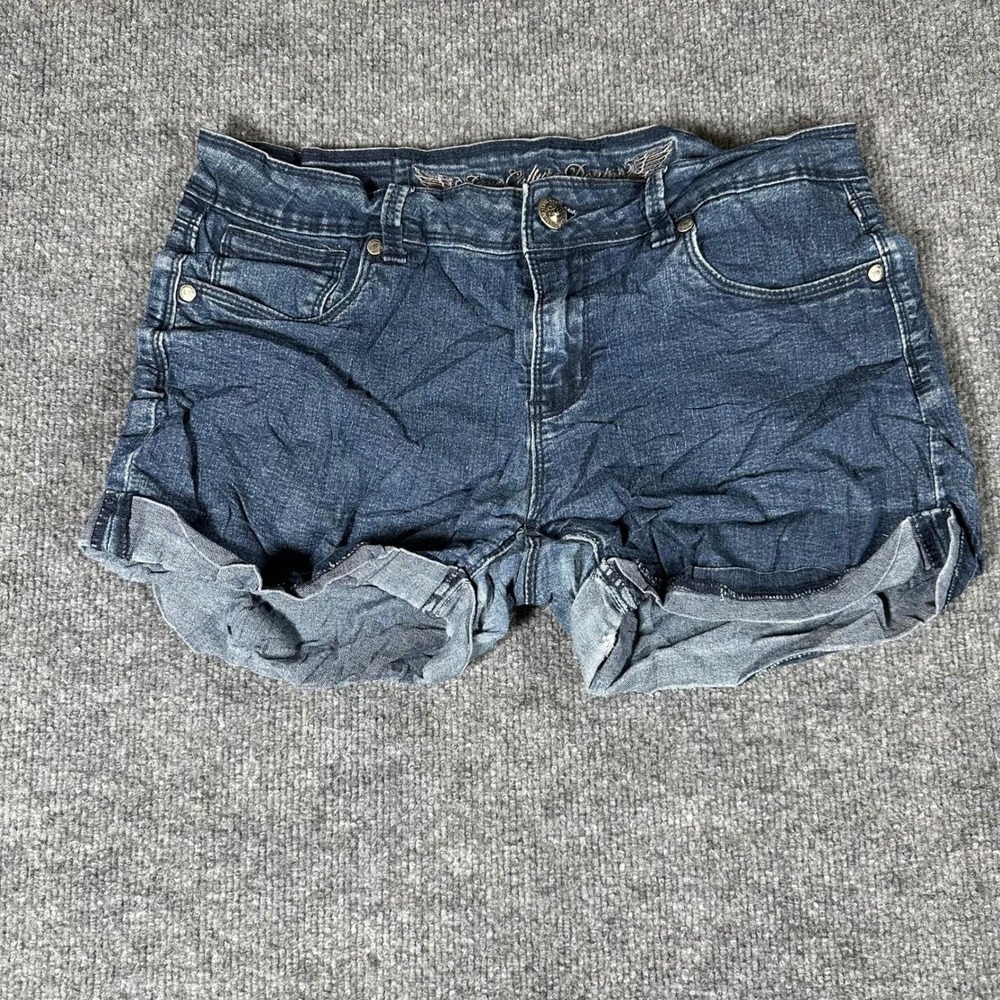 Love Culture Denim Shorts Womens Size L Dark Wash Cuffed Stretch Casual Summer